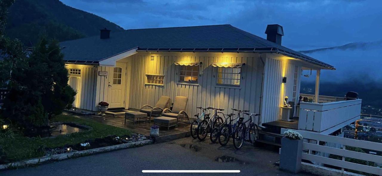 B&B I Flott Utsiktseiendom Otta Luaran gambar